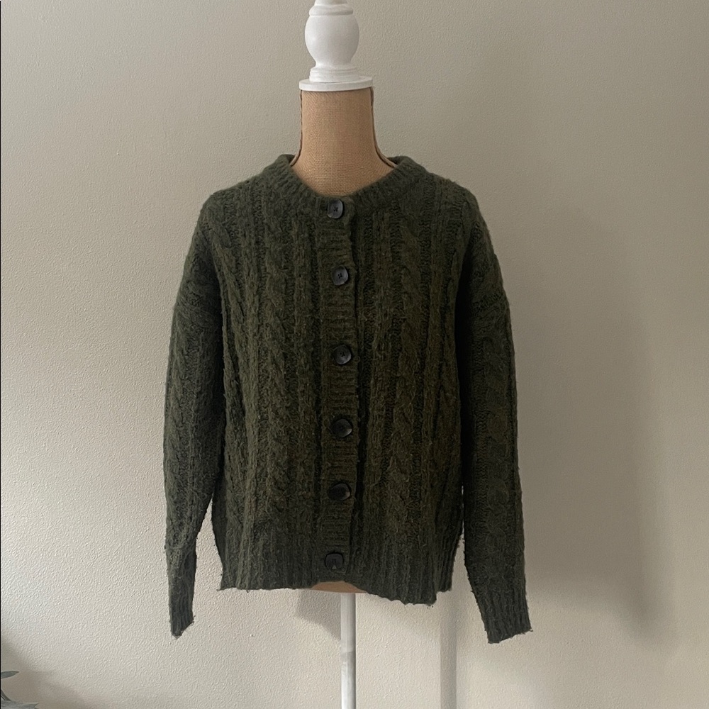 Madewell Women's Olive Green Cable Knit cardigan Sweater